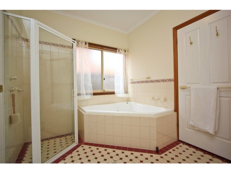16 Third Street, Magill SA 5072
