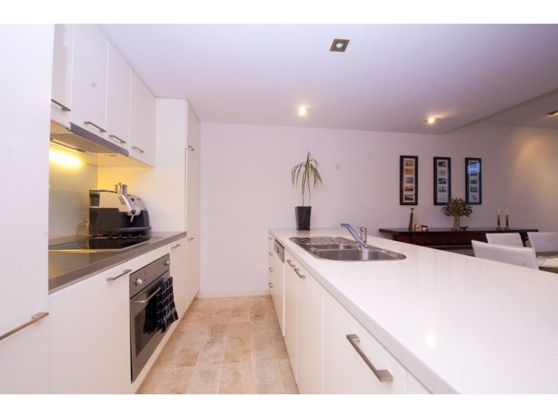 2/46 Cardwell Street, Adelaide SA 5000