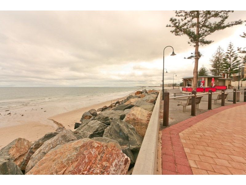 3/18 Broadway, Glenelg South SA 5045