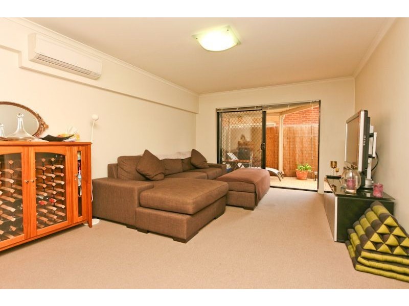3/18 Broadway, Glenelg South SA 5045