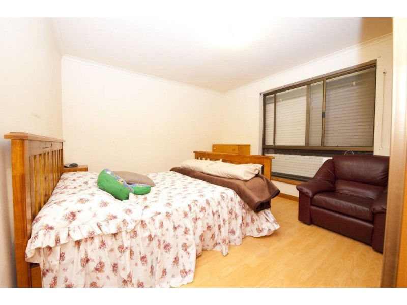 1B Berry Avenue, Newton SA 5074