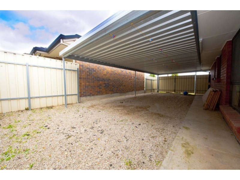 1B Berry Avenue, Newton SA 5074