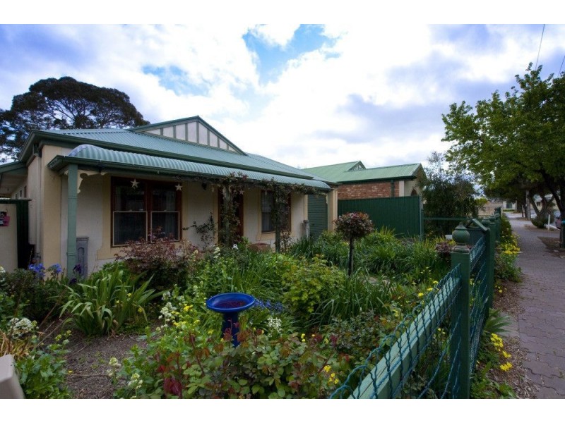 13 Condamine Street, Hillcrest SA 5086