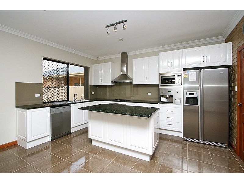 55 Ascot Avenue, Vale Park SA 5081