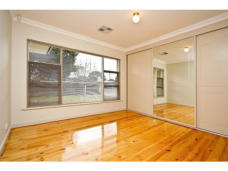 55 Ascot Avenue, Vale Park SA 5081