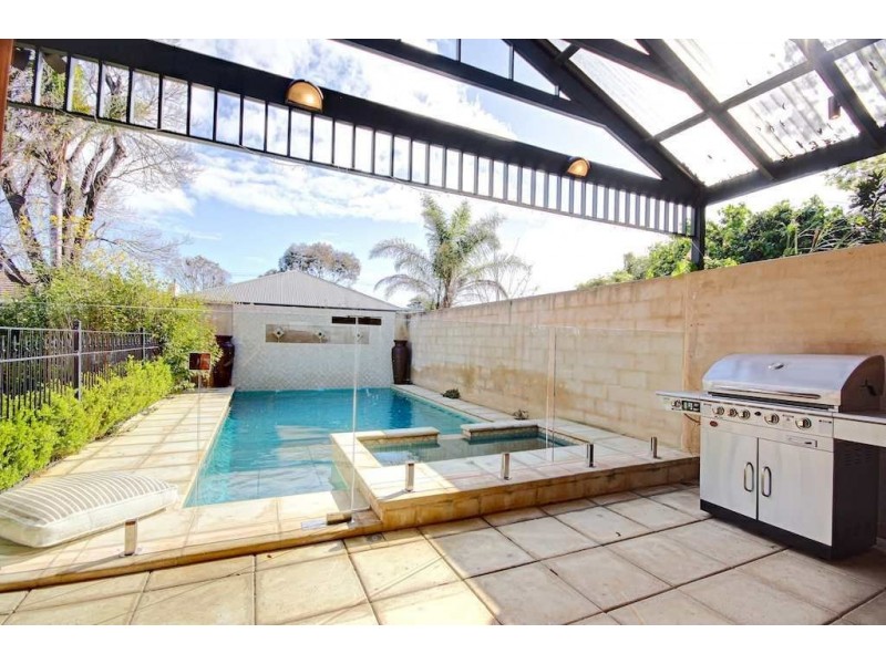 21 Leane Avenue, Glenelg North SA 5045