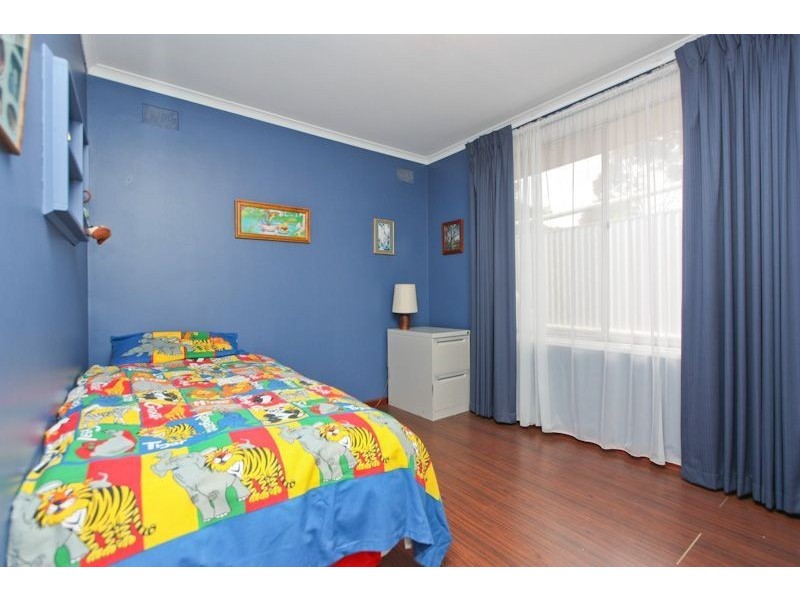 9 Radford Street, Happy Valley SA 5159