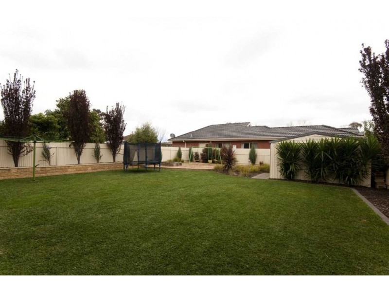 40 Robert Avenue, Broadview SA 5083