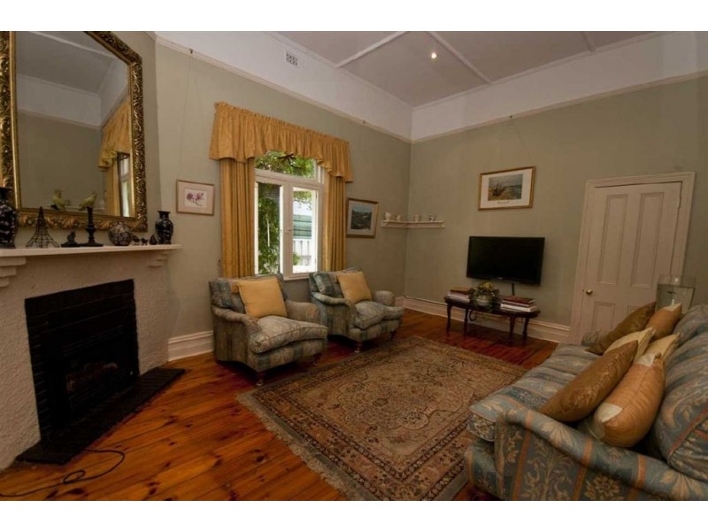 12a Egmont Terrace, Hawthorn SA 5062