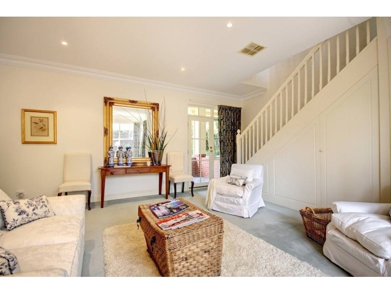 12 Daphne Street, Medindie SA 5081