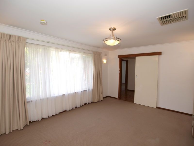 29 The Parade, Holden Hill SA 5088