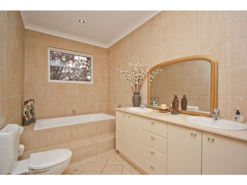 22 Knightsbridge Road, Hazelwood Park SA 5066