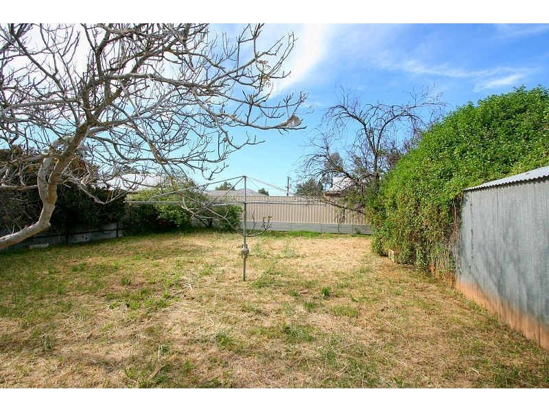 27 Westralia Street, Greenacres SA 5086