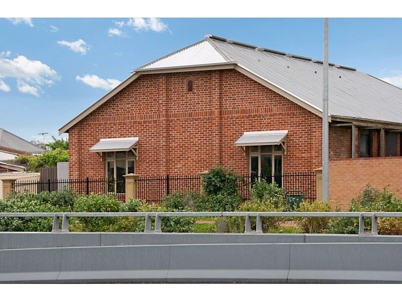 11 Henley Beach Road, Mile End SA 5031