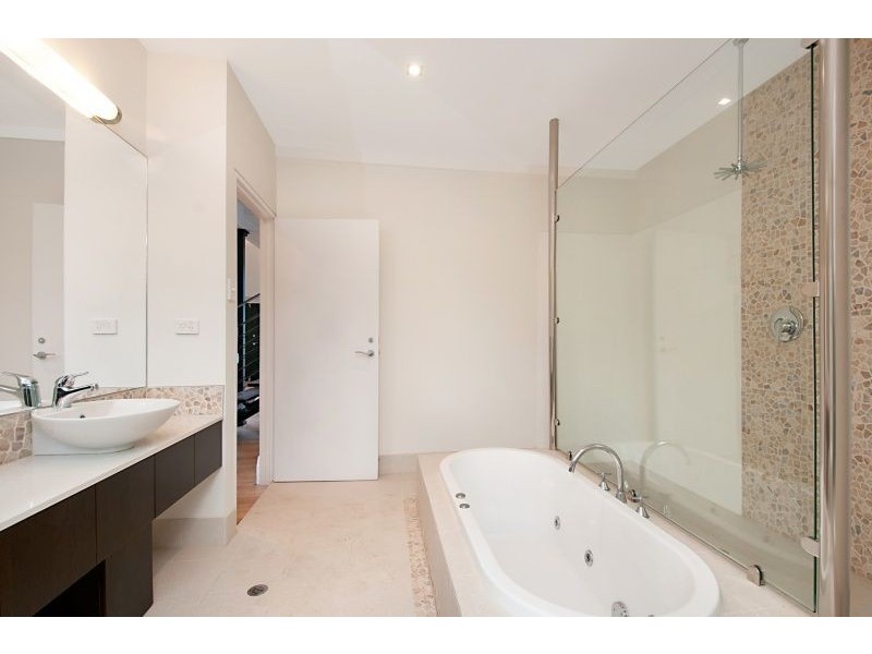11 Henley Beach Road, Mile End SA 5031