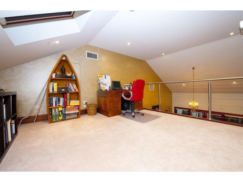 124 Ashbrook Avenue, Trinity Gardens SA 5068