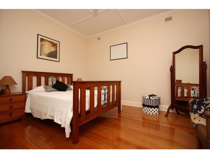 11 Lascelles Avenue, Beaumont SA 5066