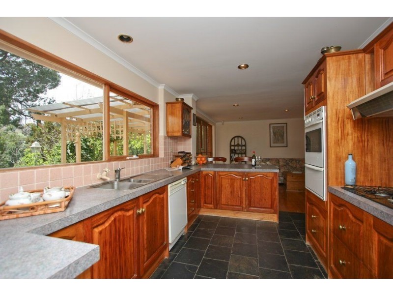 11 Lascelles Avenue, Beaumont SA 5066