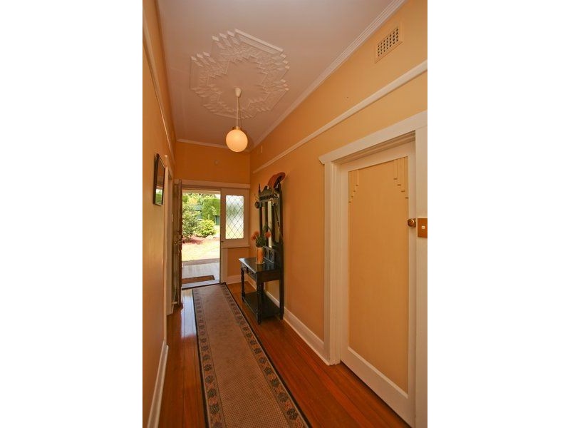 11 Lascelles Avenue, Beaumont SA 5066