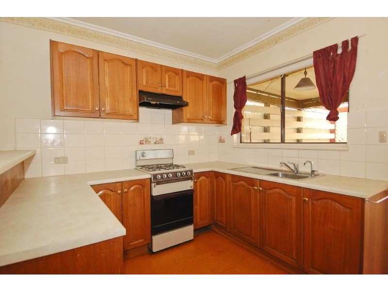 4 Elsworth Drive, Banksia Park SA 5091