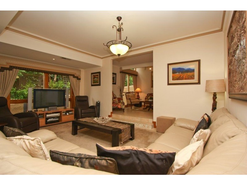 64 Wyatt Road, Burnside SA 5066