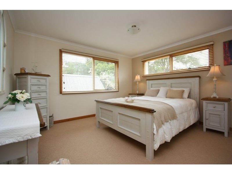 64 Wyatt Road, Burnside SA 5066