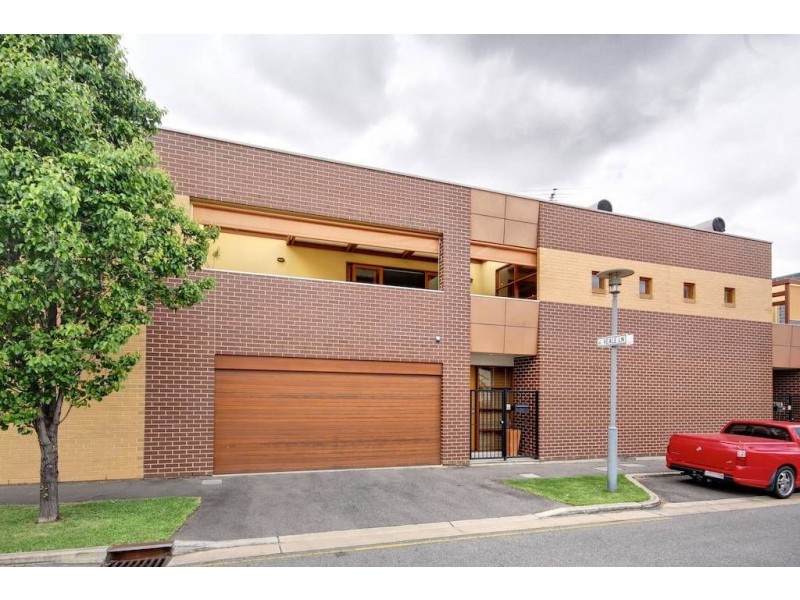 24 Howard Florey Street, Adelaide SA 5000