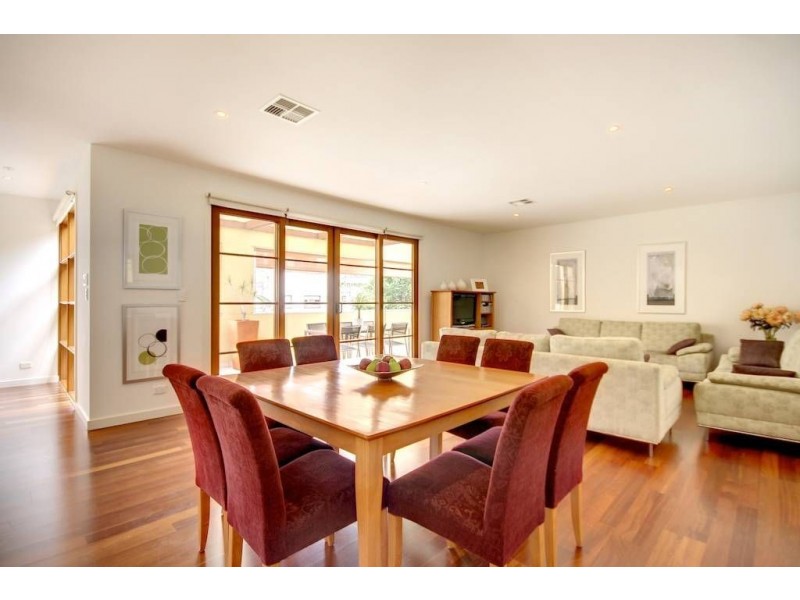 24 Howard Florey Street, Adelaide SA 5000