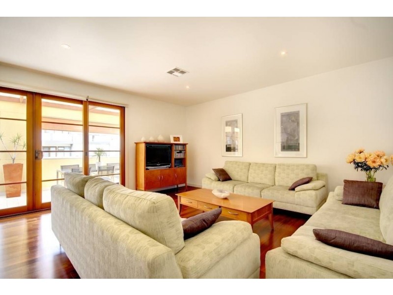 24 Howard Florey Street, Adelaide SA 5000