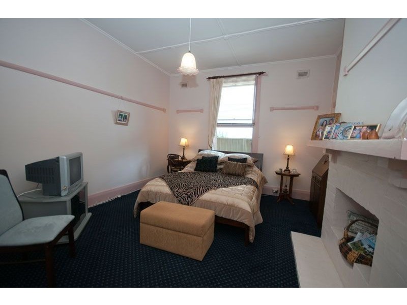 42 Sussex Street, Glenelg SA 5045