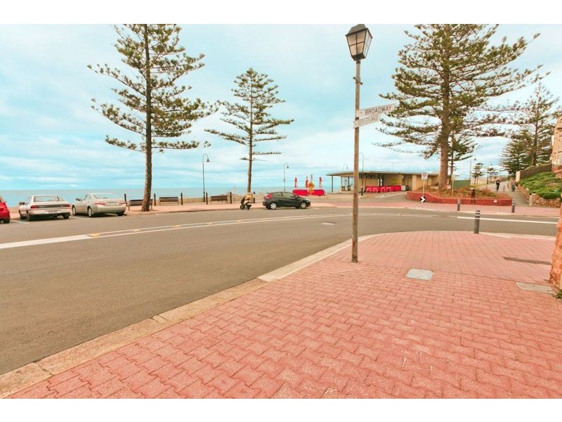 26/18 Broadway, Glenelg South SA 5045