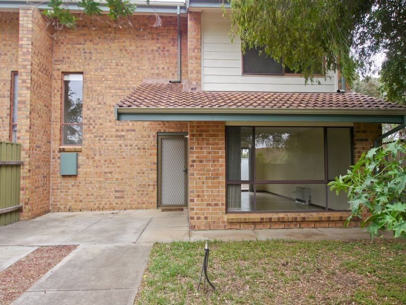 8 Boronia Court, Paradise SA 5075