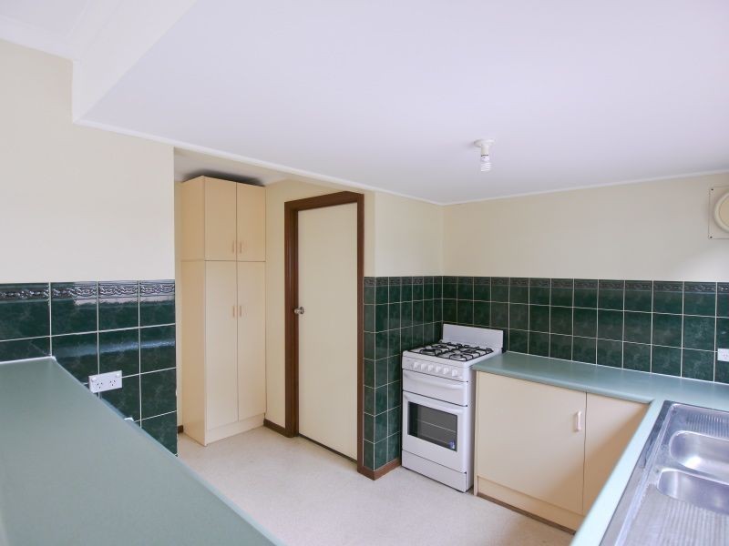 8 Boronia Court, Paradise SA 5075