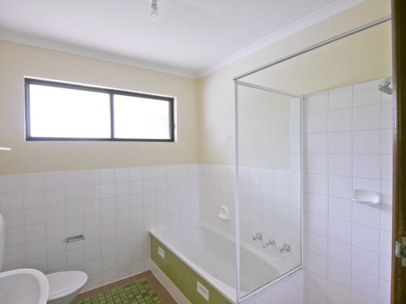 8 Boronia Court, Paradise SA 5075