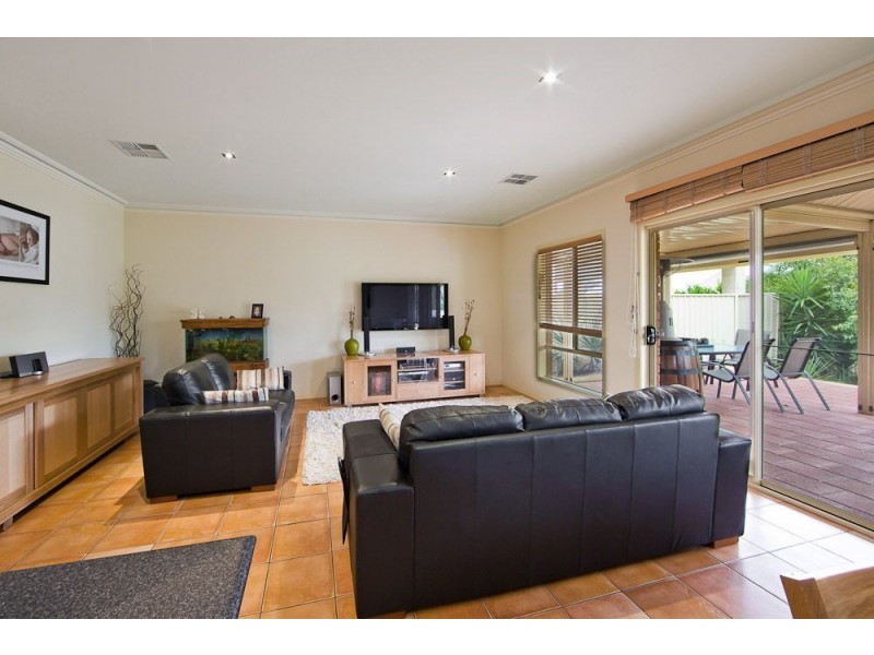 14A Hilltop Avenue, Felixstow SA 5070