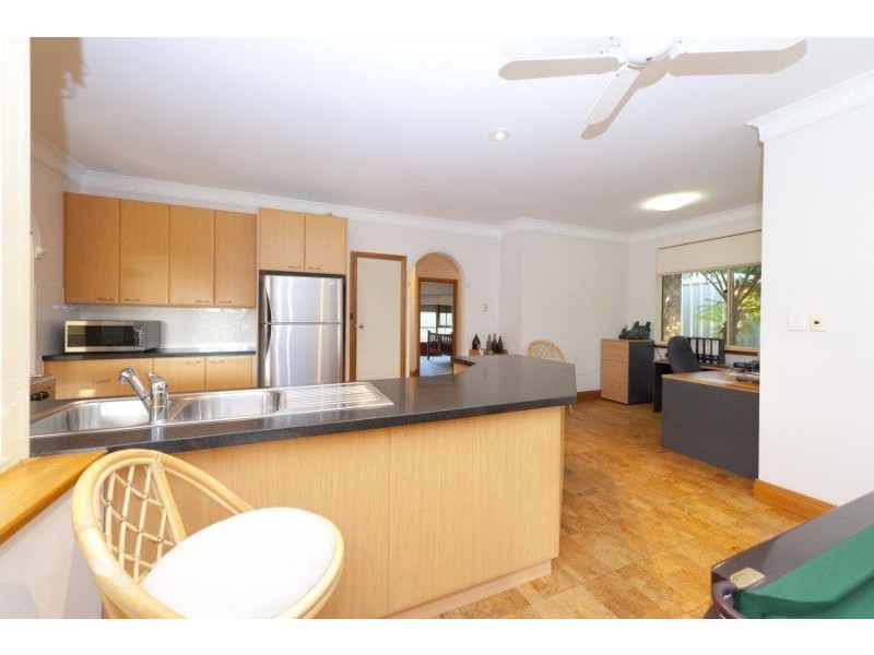 27 Gurrs Road, Beulah Park SA 5067