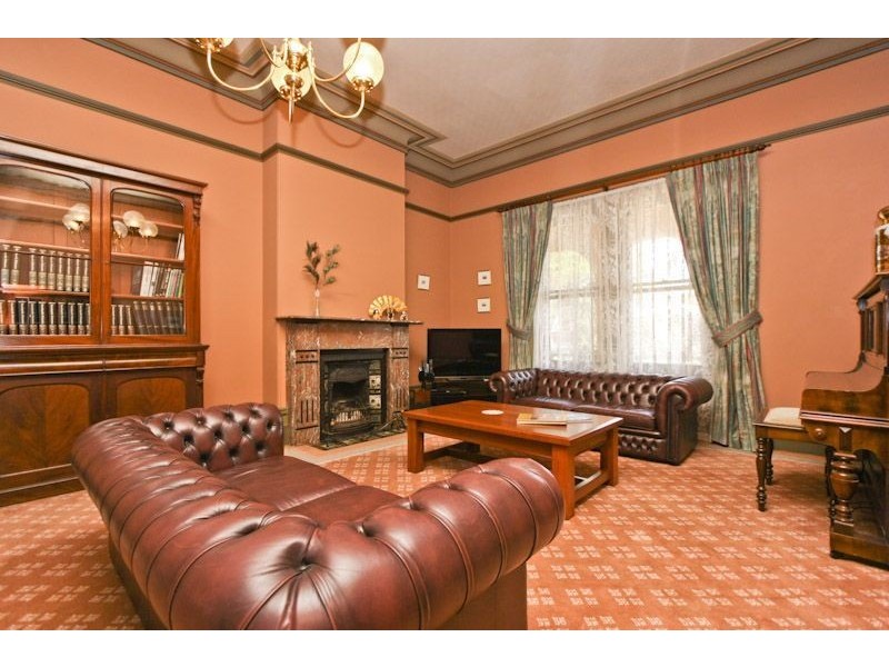 5 Robert Street, Glenelg South SA 5045