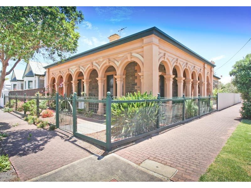 5 Robert Street, Glenelg South SA 5045