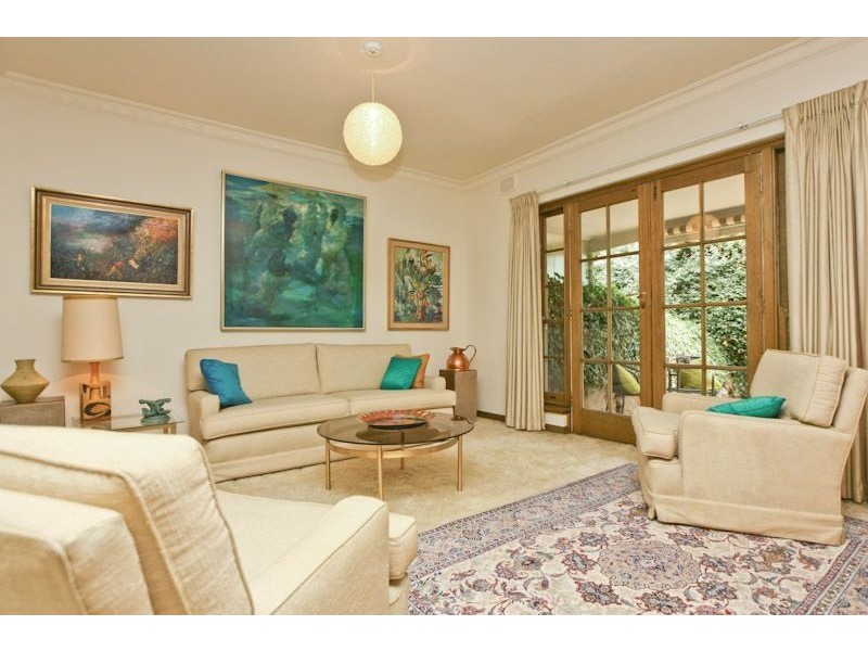 20 Brook Avenue, Glen Osmond SA 5064