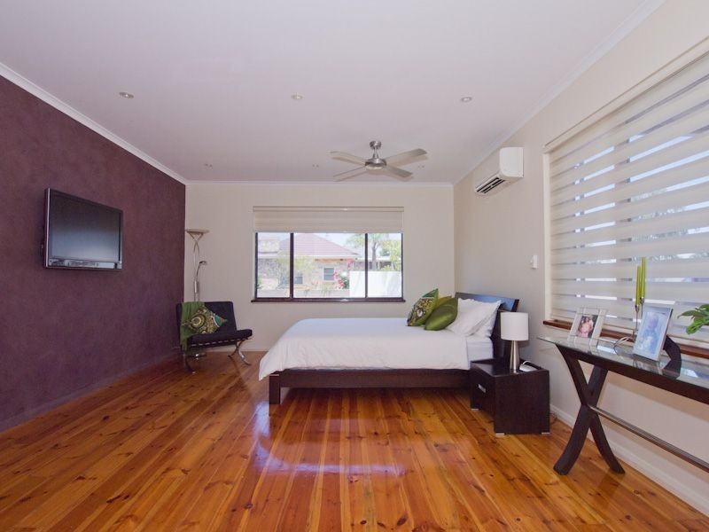 7 Stewart Avenue, Glenelg North SA 5045