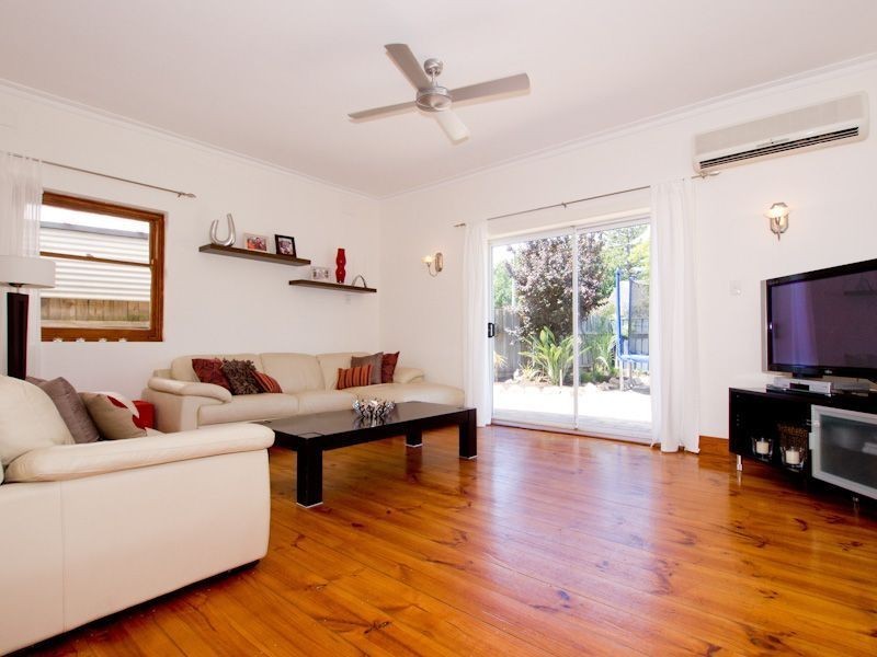 7 Stewart Avenue, Glenelg North SA 5045