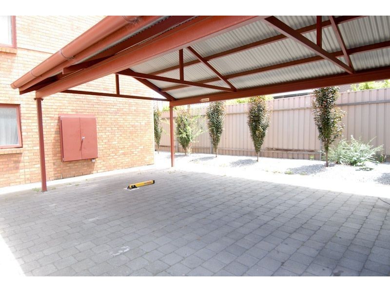 8/11 Royal Place, Adelaide SA 5000