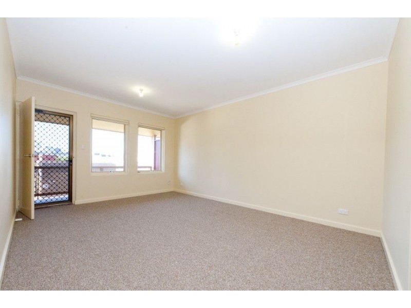 10/11 Royal Place, Adelaide SA 5000