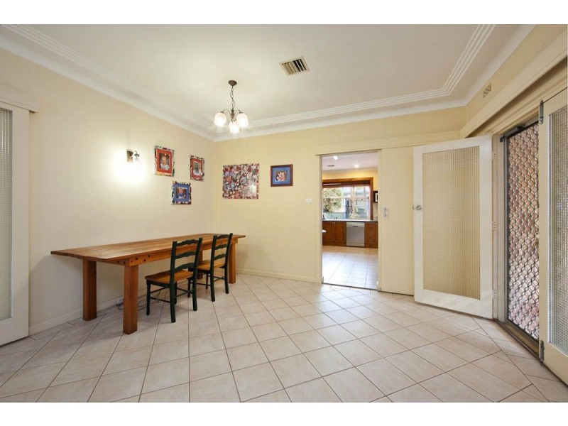 3 Weetunga Avenue, Fulham SA 5024