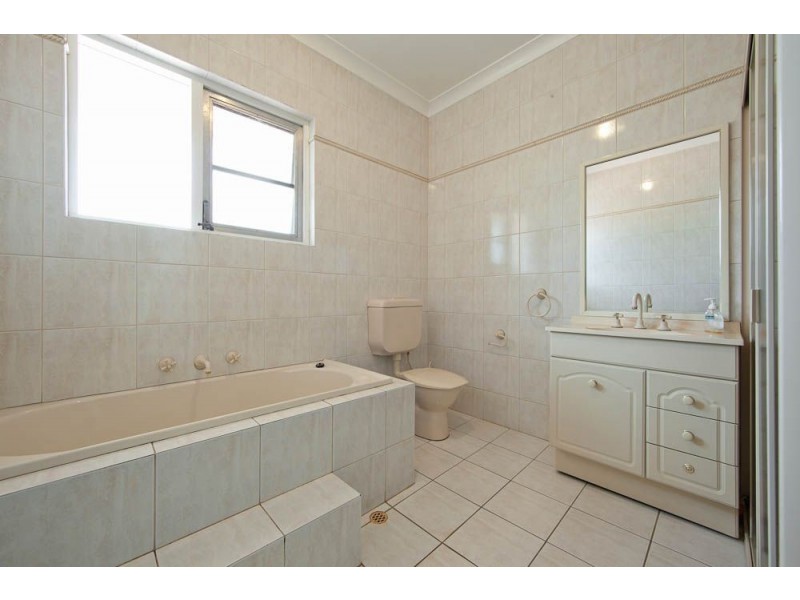 3 Weetunga Avenue, Fulham SA 5024