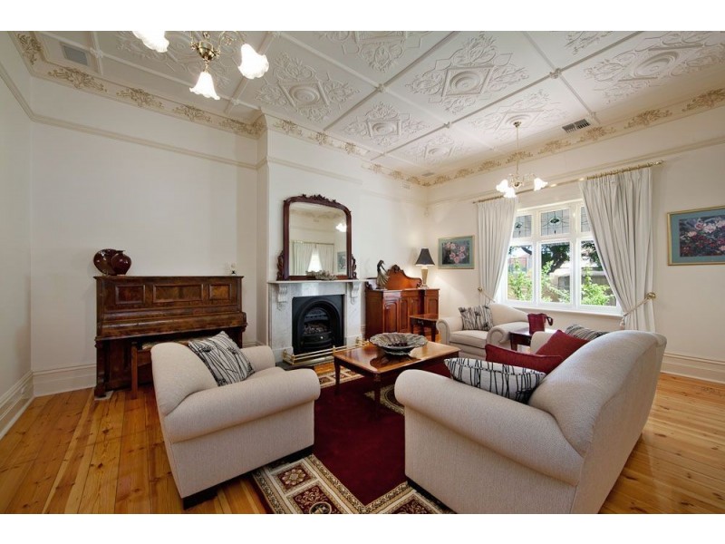 12 Balham Avenue, Kingswood SA 5062