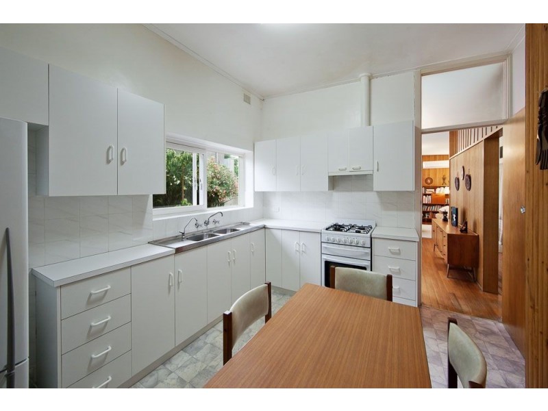 4 Selbourne Avenue, Rostrevor SA 5073