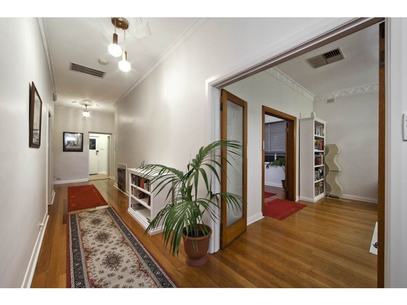 5 Fife Street, Woodville South SA 5011