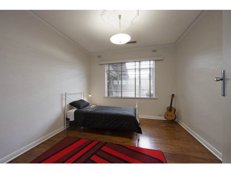 5 Fife Street, Woodville South SA 5011