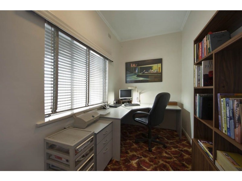 5 Fife Street, Woodville South SA 5011